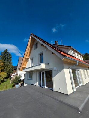 Esterni