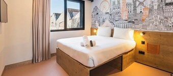 easyHotel Madrid Alcala
