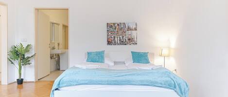 Tabla de planchar con plancha y wifi gratis