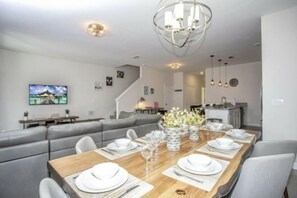 Room - Astonishing Home Private Pool 4830 (Kissimmee)