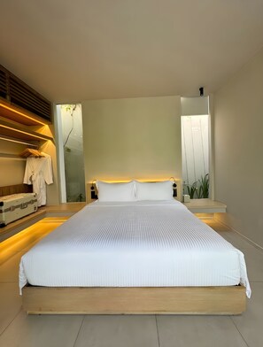 Blackout drapes, free WiFi, bed sheets - MT Luxury Villas Bai Truong Phu Quoc (Phu Quoc)