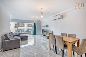 Interior - Seaside Glow: Qawra 3BR home close from the beach (St. Paul`s Bay)
