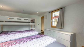 1 Schlafzimmer, Bügeleisen/Bügelbrett, Reisekinderbett, WLAN