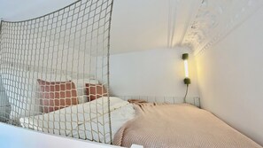 مكتب وواي فاي مجانًا