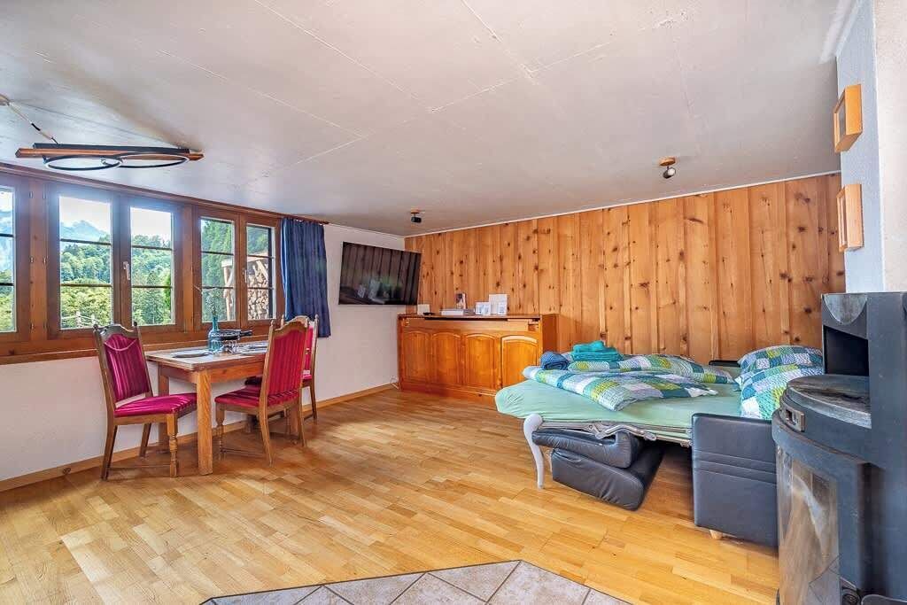 1 bedroom, iron/ironing board, travel cot, WiFi