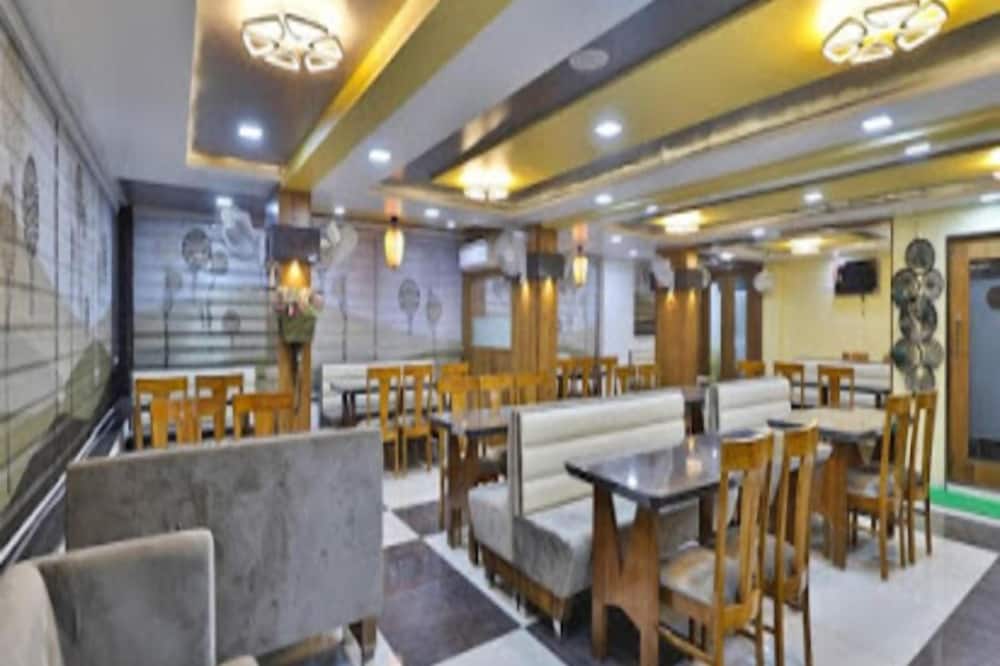 Hotel Krishna Palace - Memna