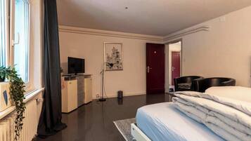 1 Schlafzimmer, Bügeleisen/Bügelbrett, WLAN, Bettwäsche