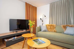 TV - Mountain View Studio Adelboden|Gondola & Spa (Adelboden)