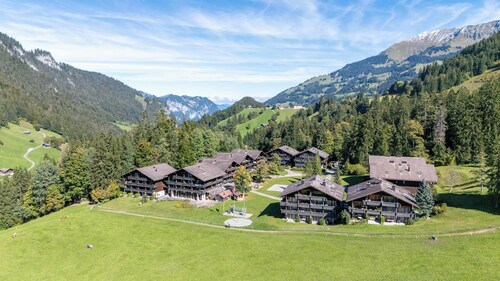 Grosse Wohnung im Ferienzentrum | mit Whirlpool