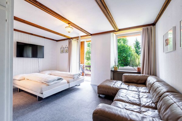 Interior - Lake View Apartment Near Interlaken with Balcony (Beatenberg)