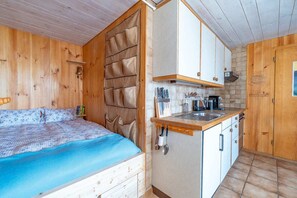 2 室のベッドルーム、アイロン / アイロン台、旅行用ベビーベッド、WiFi