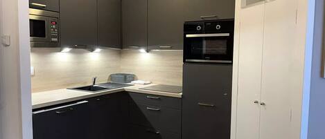 Micro-ondes, lave-vaisselle