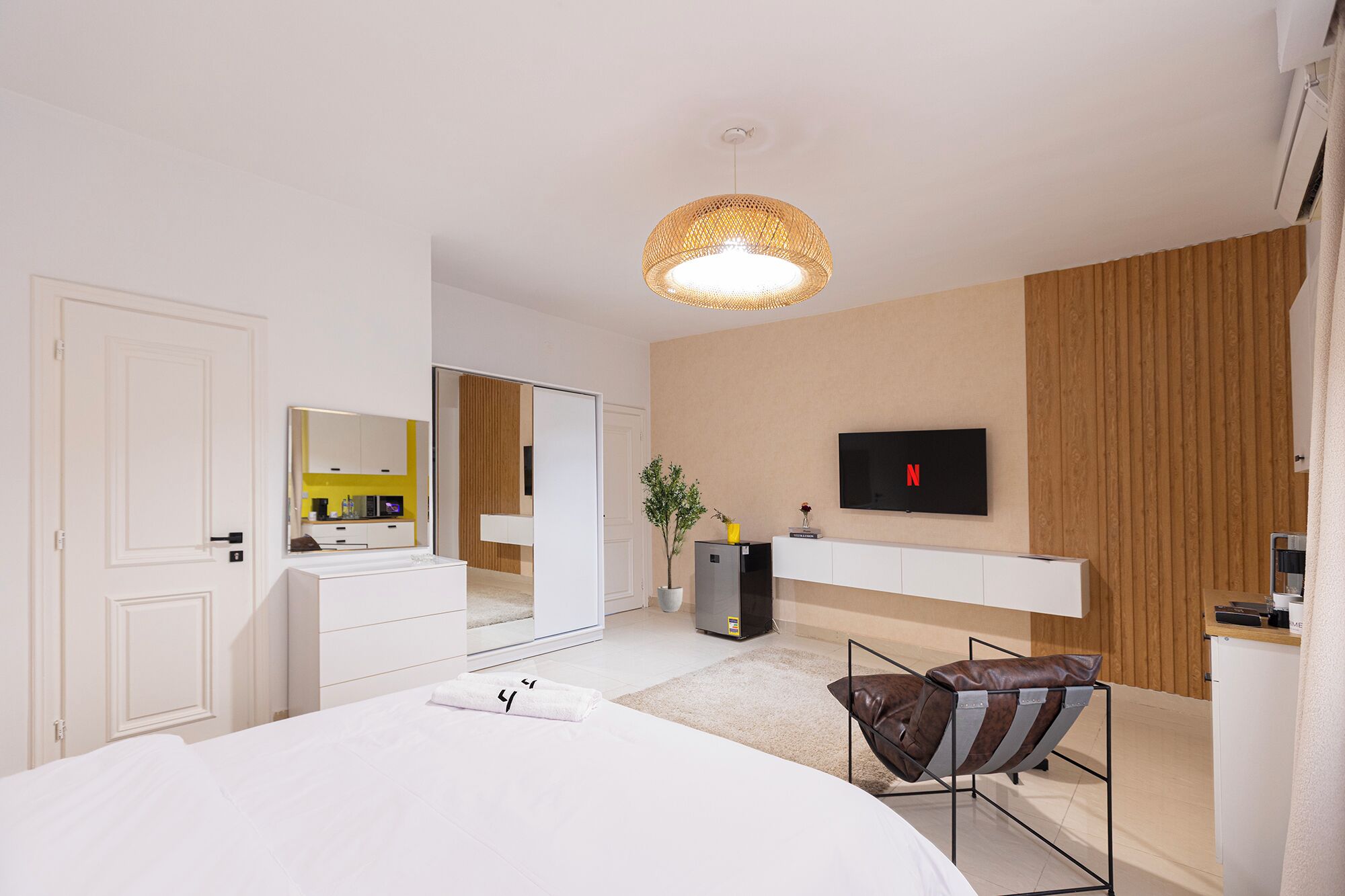 Studio, Kitchenette | Iron/ironing board, free WiFi