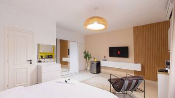 Studio, tekjøkken | Strykejern/-brett og wi-fi (inkludert)