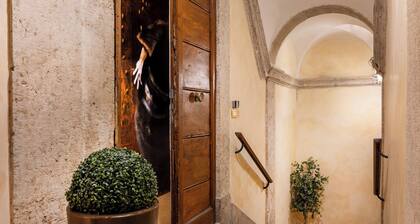 Navona to Stay
