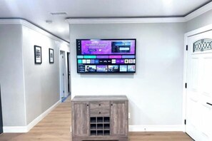 Room - Exotic home Cumberland street by sdstay (San Diego)