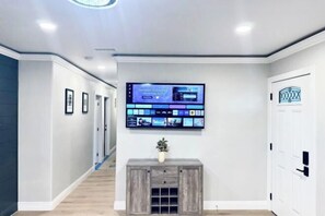 Room - Exotic home Cumberland street by sdstay (San Diego)