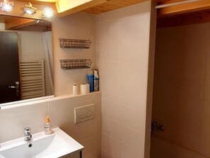 Bathroom - Châtel Apartment 5 pers, near center (Châtel)