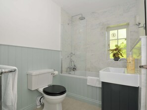 Cottage | Bathroom | Shower - Copper Mine Cottage (Bodmin)