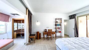 3 عدّة غرف نوم ومكواة/لوح كي وواي فاي وملاءات أسرّة