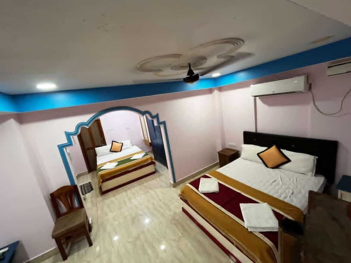 Neljän hengen perhehuone | Työpöytä, silitysrauta/-lauta, ilmainen Wi-Fi