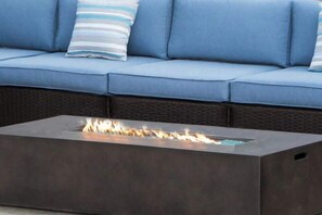 Room - DisneyMansion by AmericanVacationLiving 11Br - 30p (Davenport)