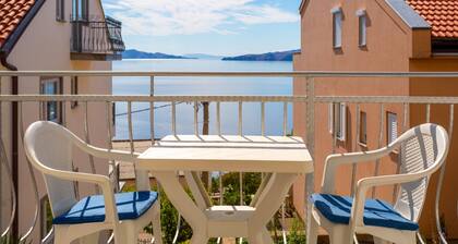 Charm Apartment by Villas Guide