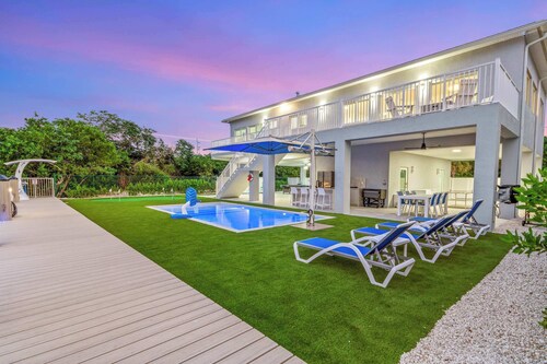 Saltwater Social ~ Game Room ~ Pool ~ Dock ~ Views