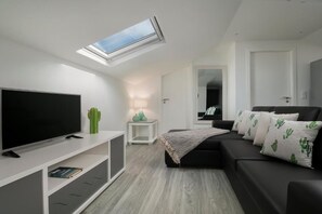 Living area - Angel's Sunset T1 (Estreito da Calheta)