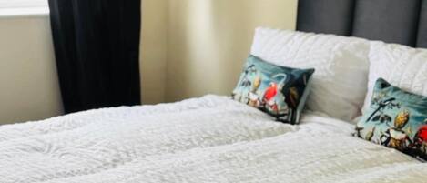 Apartment, 2 Bedrooms, Smoking, Balcony | 2 bedrooms