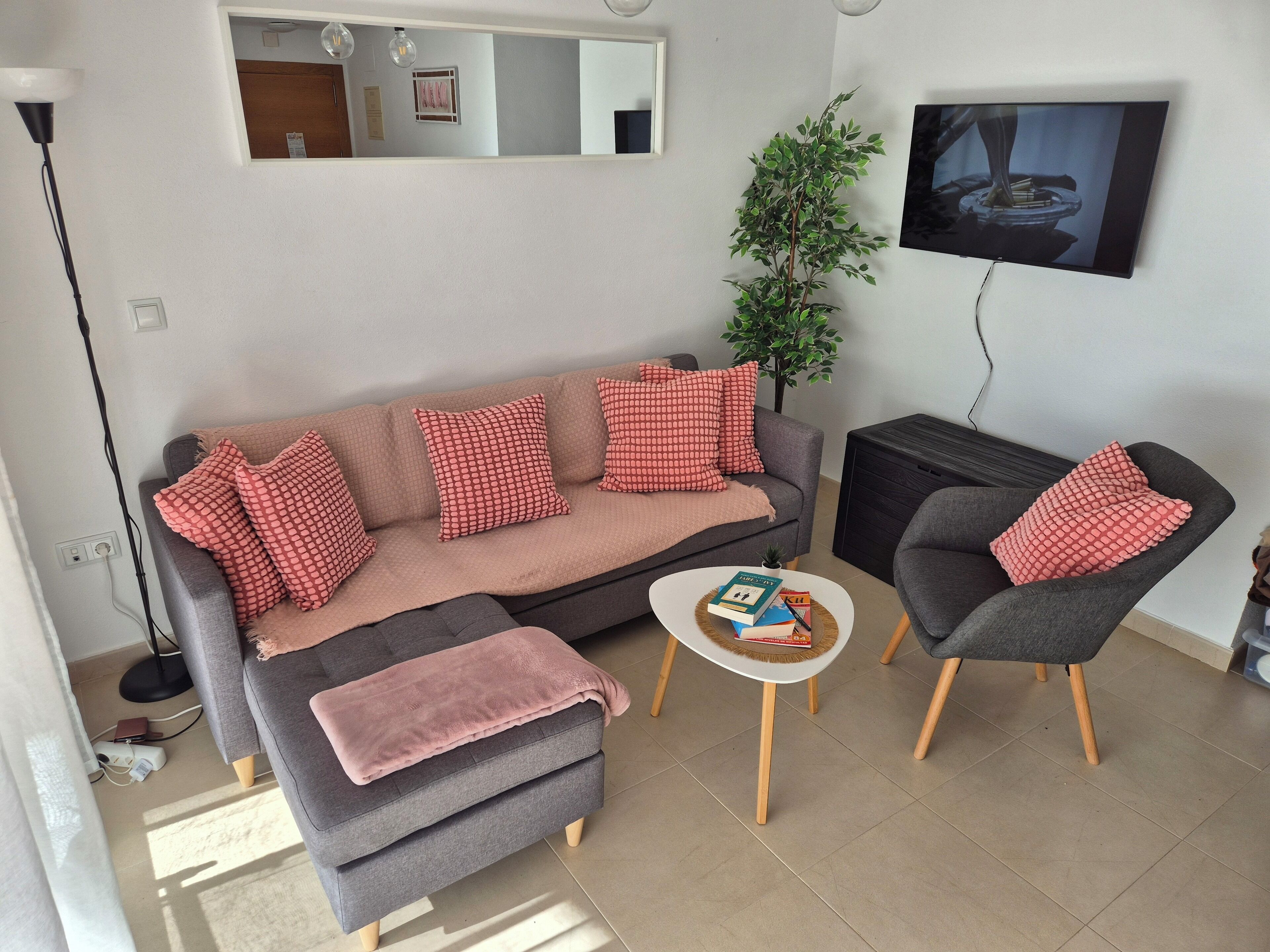 公寓, 2 間臥室, 陽台, 花園景觀 | 客廳