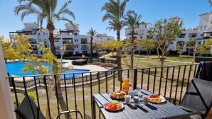 Appartement, 2 chambres, balcon, vue jardin | Balcon