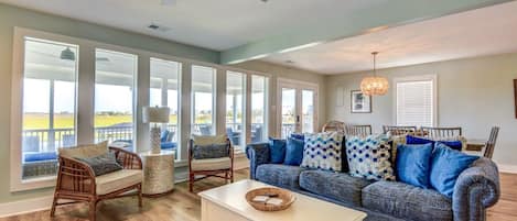 Smart TV, foosball, table tennis