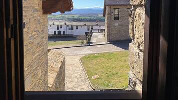 Basic-Apartment | Badezimmer | Handtücher