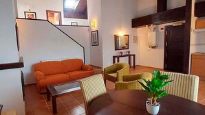 Flat-screen TV - Apartamentos Jaca Mirador Badaguas 3000 (Badaguás)