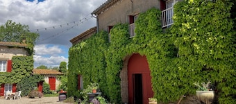 Wine Domaine with 4 gites and large private pool, games barn & petanque court