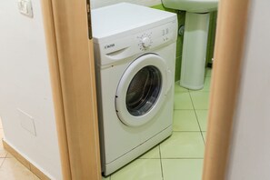 House - Orikum Seaview Family Stay (Orikum)