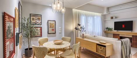 غرفة لتناول الطعام