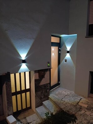 Property grounds - Callisto Near the lake with a warm atmosphere (Dervio)