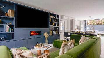 TV, stereo
