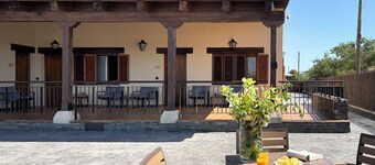 AT Casa El Lago - Apartment for 2 to 4 people in a unique setting