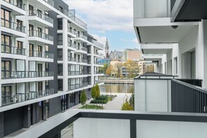 Suite estudio clásica, balcón | Balcón