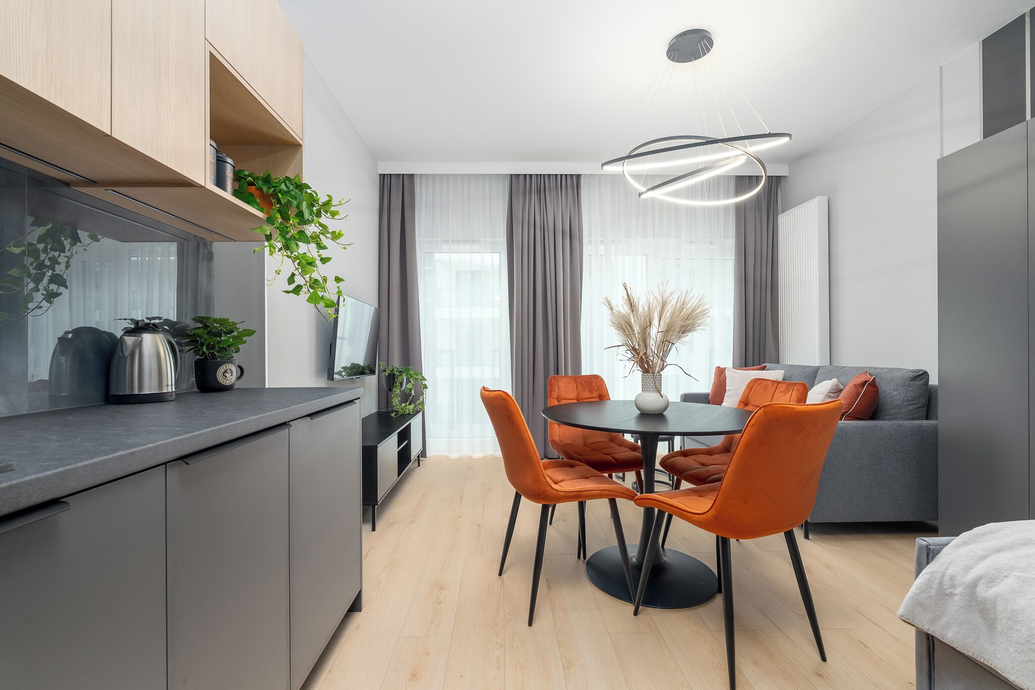 Classic Studio Suite, Balcony | Private kitchenette