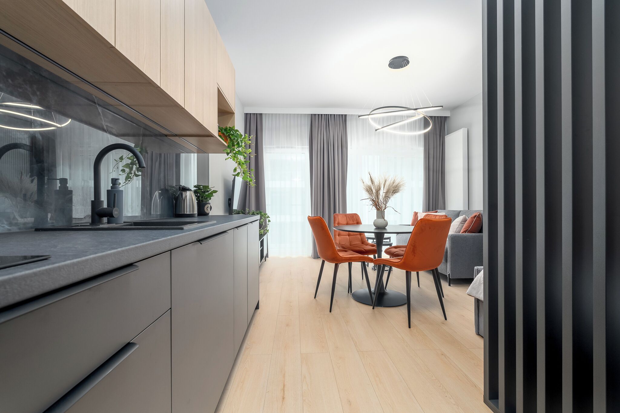 Classic Studio Suite, Balcony | Iron/ironing board, cots/infant beds, free WiFi, bed sheets