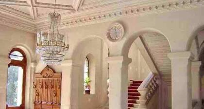 La Tour Enchantee - Castle Stay