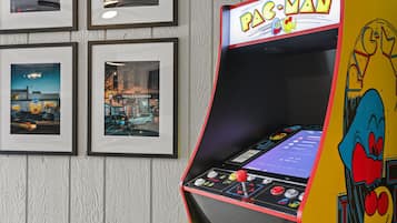 Spielezimmer