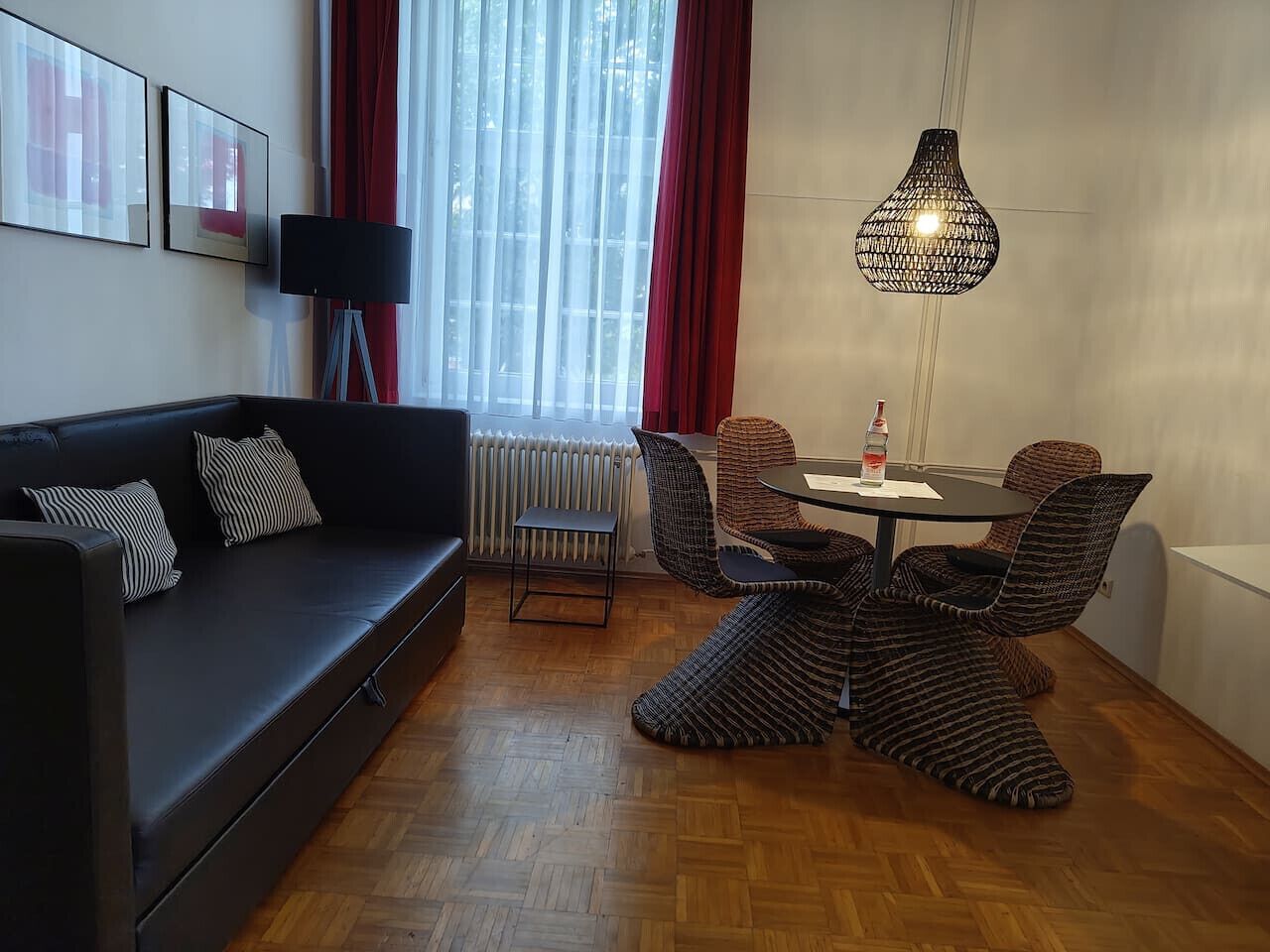 Televisión y futbolito 