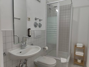 Hair dryer - Family Apartment in Konstanz (Konstanz)