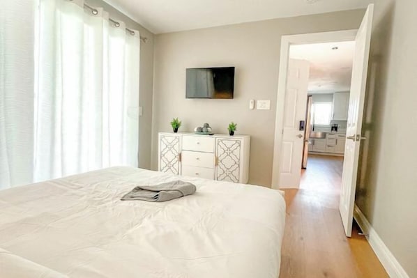 Room - Exotic home Rogers by sdstay (Casa de Oro-Mount Helix)