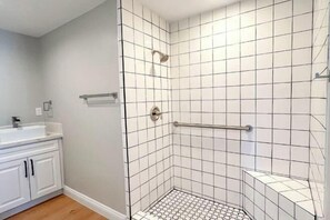 Room - Exotic home Rogers by sdstay (Casa de Oro-Mount Helix)